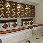 A New Delhi Hotel Orchid Garden